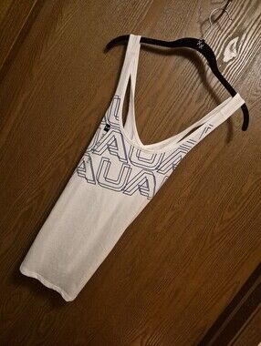 New With Tags Under Armour White Logo Racer Back Tank Size Small